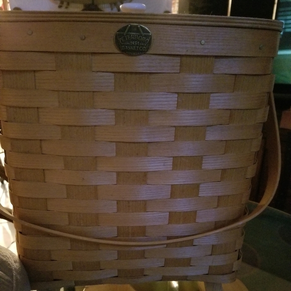 Vintage Peterboro Basket
